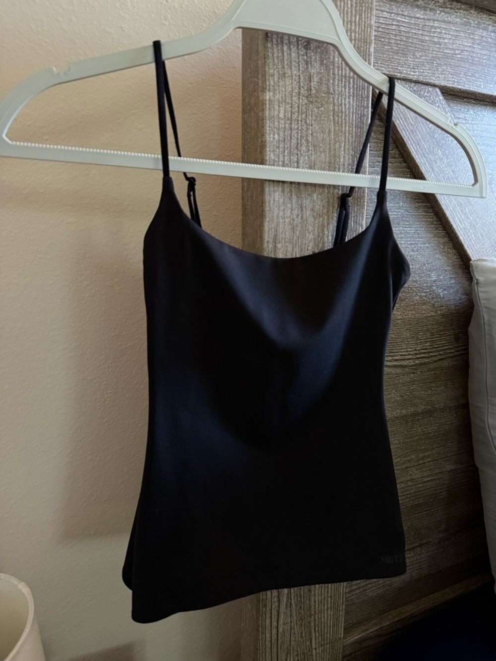 Original Contour Presence Cami Tank
Aritzia